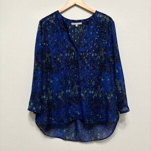Daniel Rainn Split-neck Blue Patterned Top with Camisole - L
